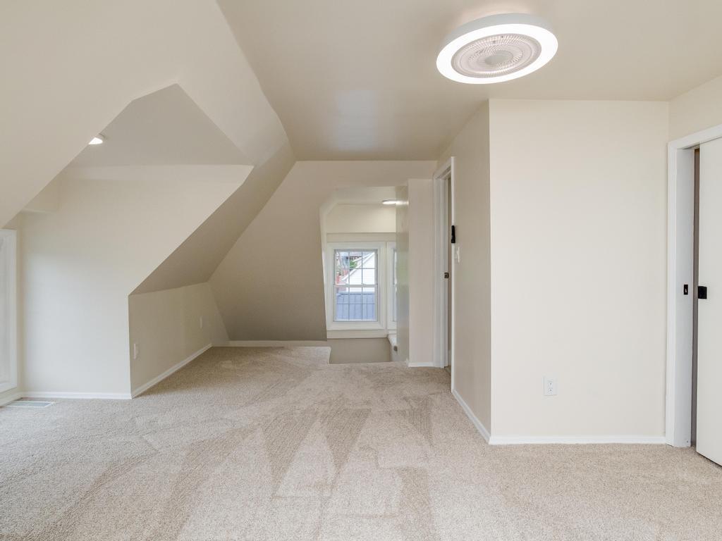 1660 Mercer Road Ellwood City, PA 16117 - Photo 32 of 41 an empty room with a natural light