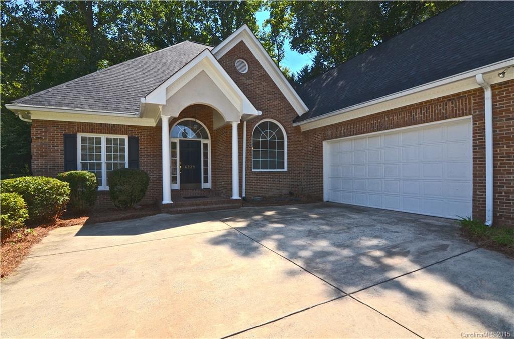 6225 Creola Road Charlotte, NC 28270 - Photo 1 of 24 Gallery Image 1