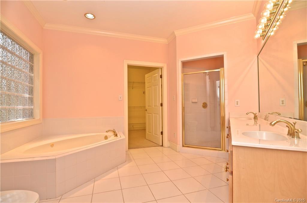 6225 Creola Road Charlotte, NC 28270 - Photo 14 of 24 Gallery Image 14