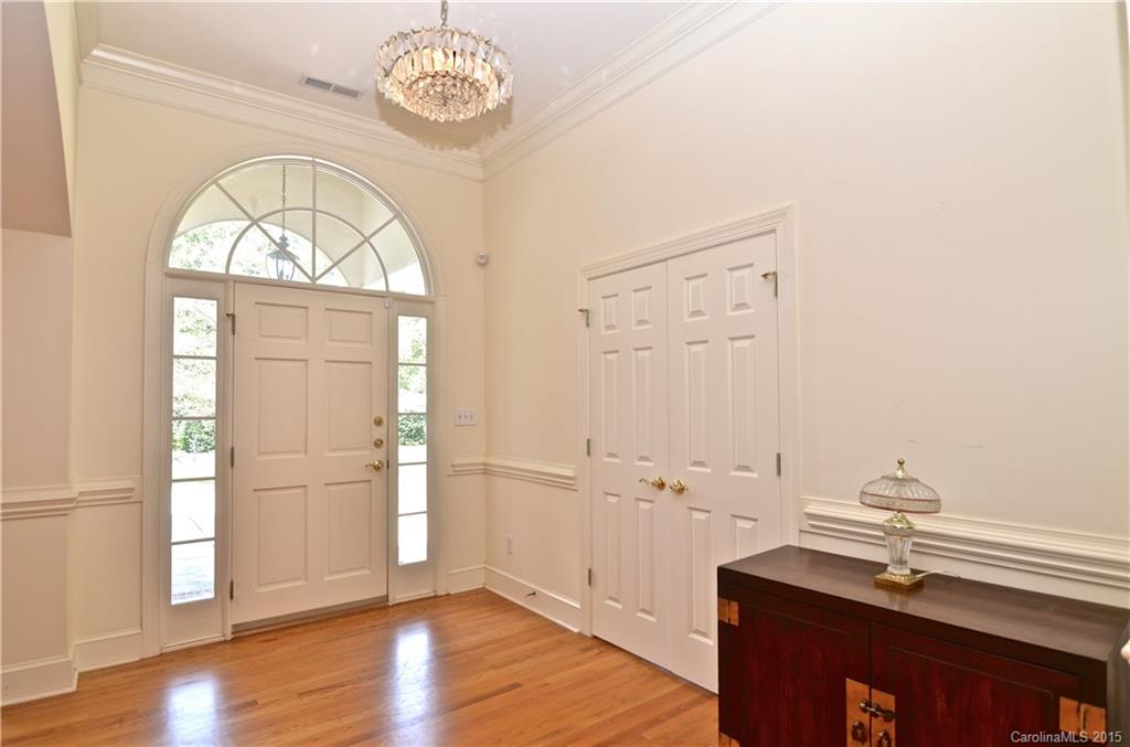 6225 Creola Road Charlotte, NC 28270 - Photo 3 of 24 Gallery Image 3