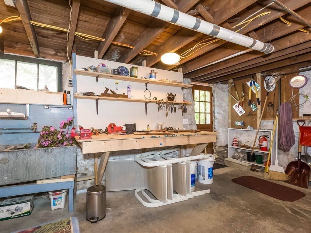 25 Neptune Road Worcester, MA 01605 - Photo 27 of 29 Gallery Image 27