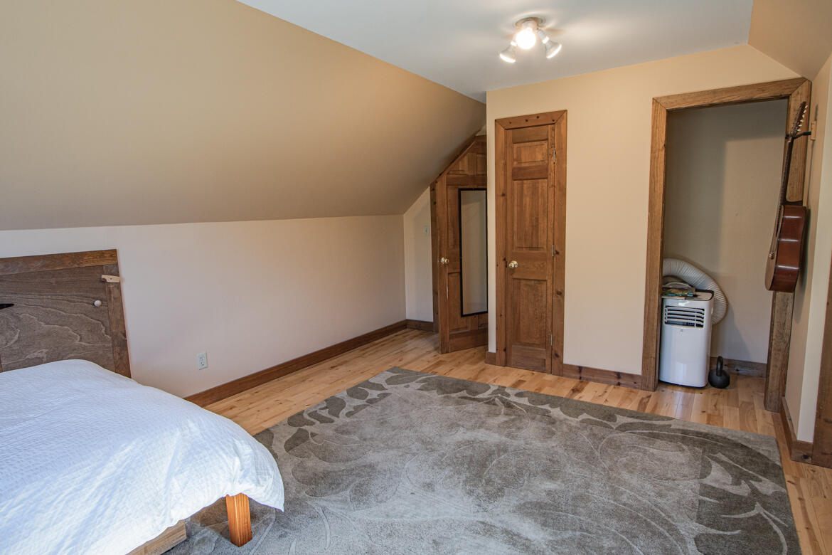 442 North Penobscot Road Penobscot, ME 04476 - Photo 42 of 51 045