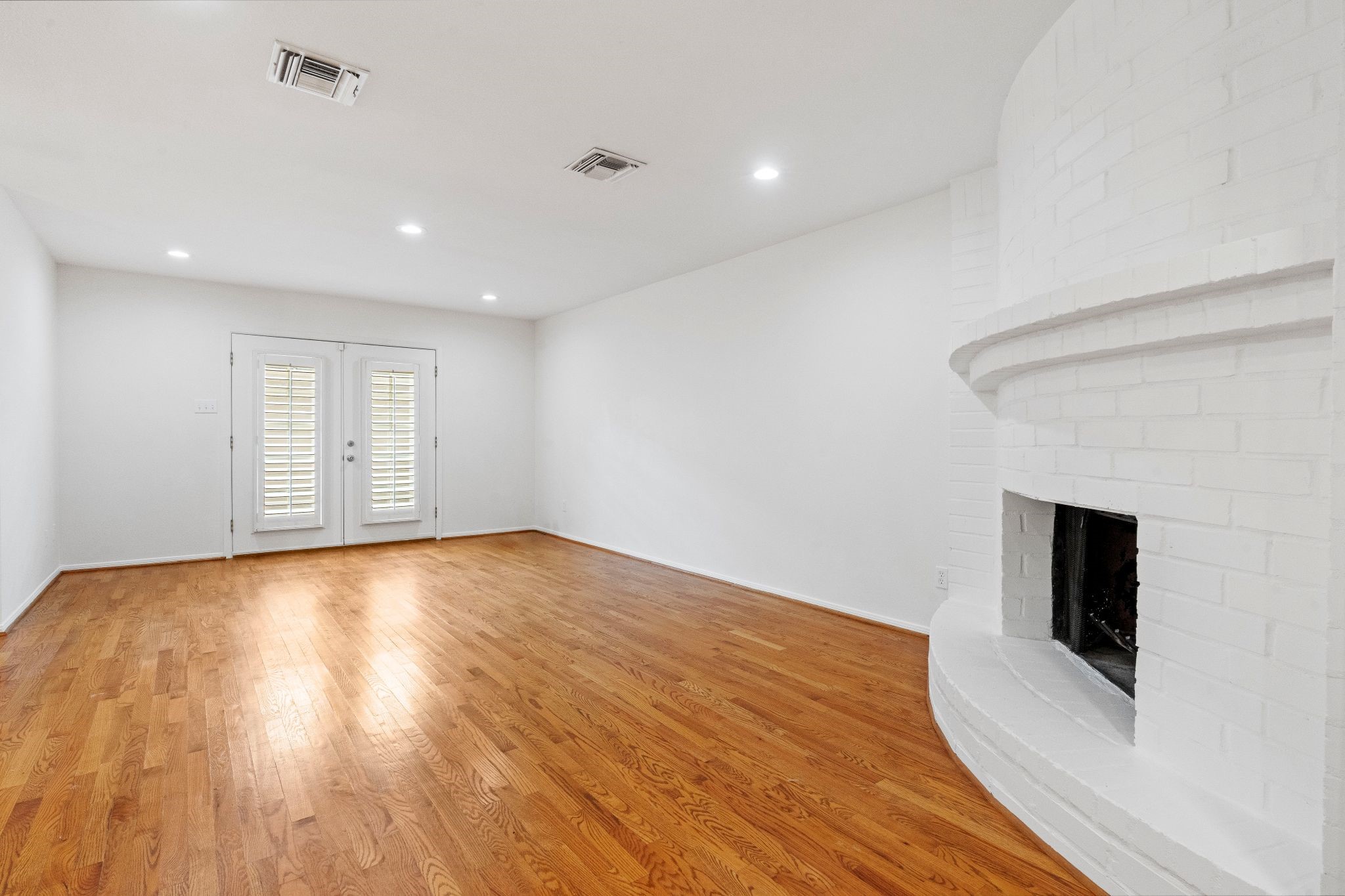 727 Bunker Hill Road, Unit 15 Houston, TX 77024 - Photo 24 of 45