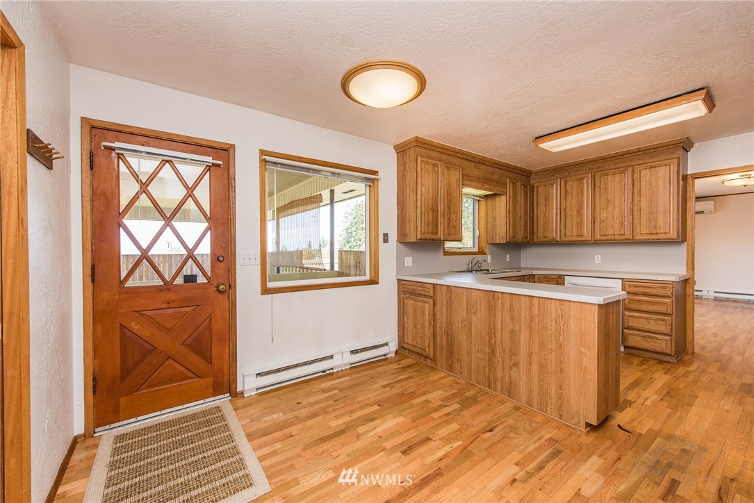 333 Rhodes Road Port Angeles, WA 98362 - Photo 3 of 24 Gallery Image 3