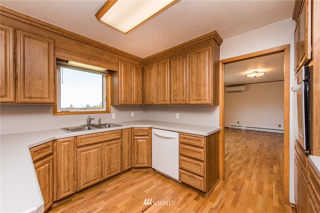 333 Rhodes Road Port Angeles, WA 98362 - Photo 4 of 24 Gallery Image 4