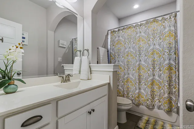 $525,000 | 955 Vista Serena, San Antonio, TX 78260