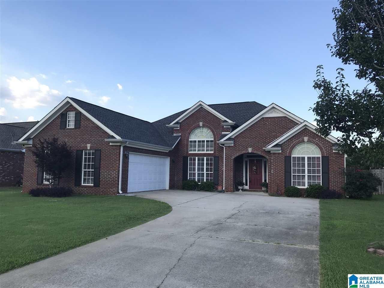 254 Victoria Station Alabaster, AL 35114 - Photo 2 of 29