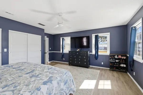 $914,000 | 3809 Indian River Drive, Cocoa, FL 32926