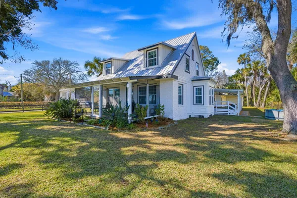$914,000 | 3809 Indian River Drive, Cocoa, FL 32926