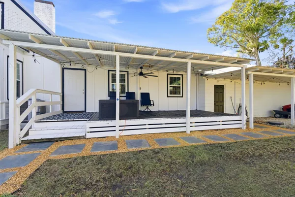 $914,000 | 3809 Indian River Drive, Cocoa, FL 32926