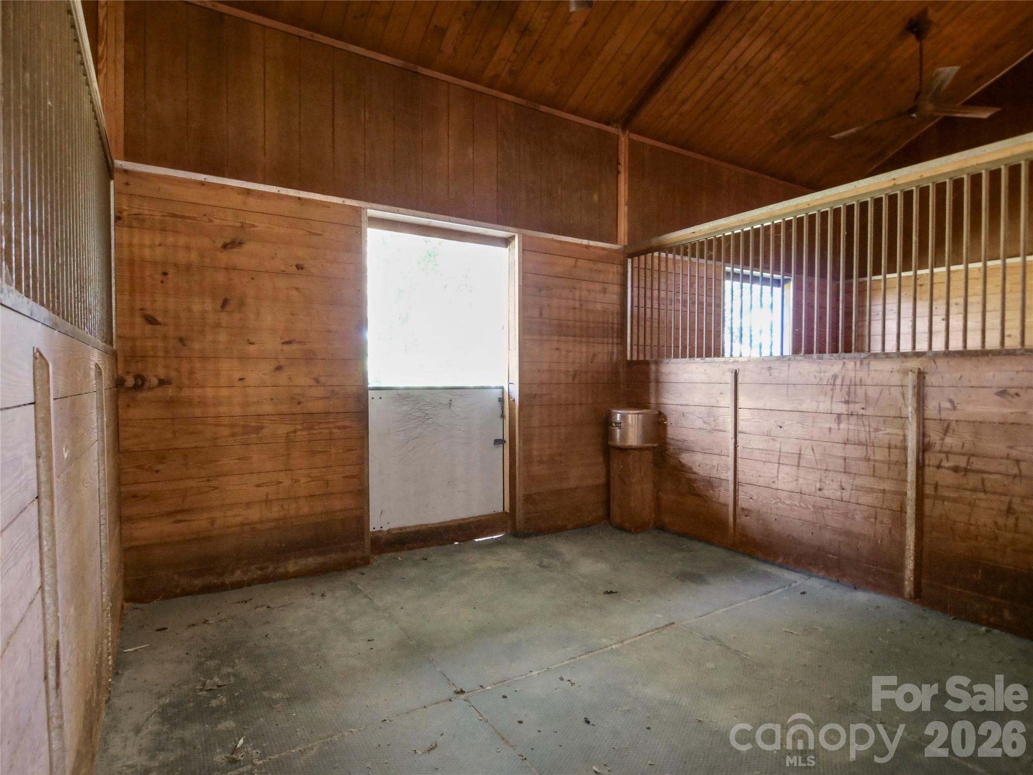 201 Hughes Cr Road Columbus, NC 28722 - Photo 37 of 48 Gallery Image 37
