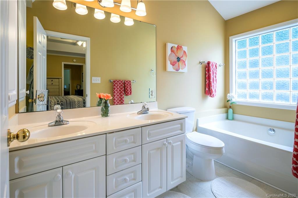 3734 Kennedy Road Gastonia, NC 28056 - Photo 10 of 20 Gallery Image 10