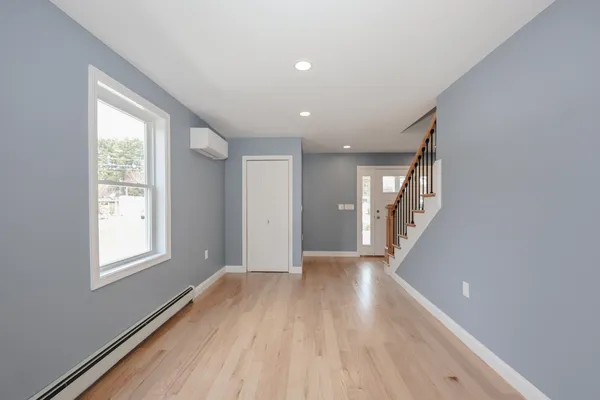 $885,000 | 5 Gamache Road, Derry, NH 03038