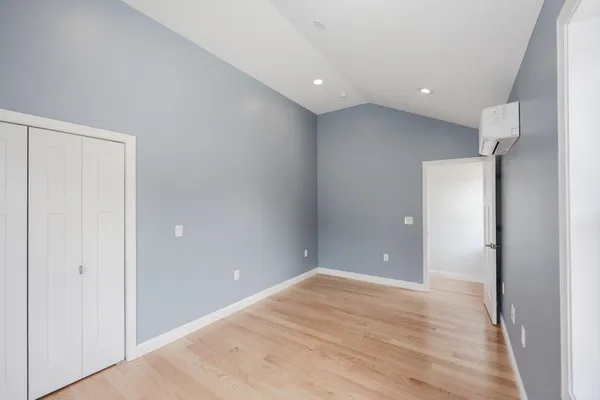 $885,000 | 5 Gamache Road, Derry, NH 03038