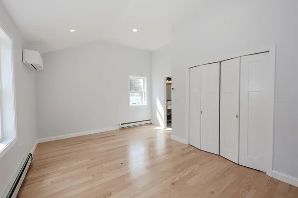 $885,000 | 5 Gamache Road, Derry, NH 03038