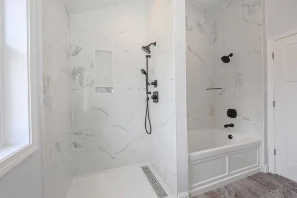 $885,000 | 5 Gamache Road, Derry, NH 03038