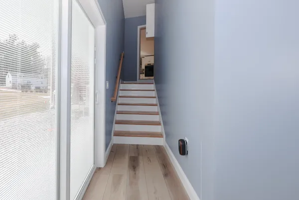 $885,000 | 5 Gamache Road, Derry, NH 03038