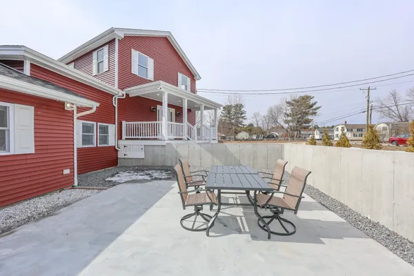 $885,000 | 5 Gamache Road, Derry, NH 03038