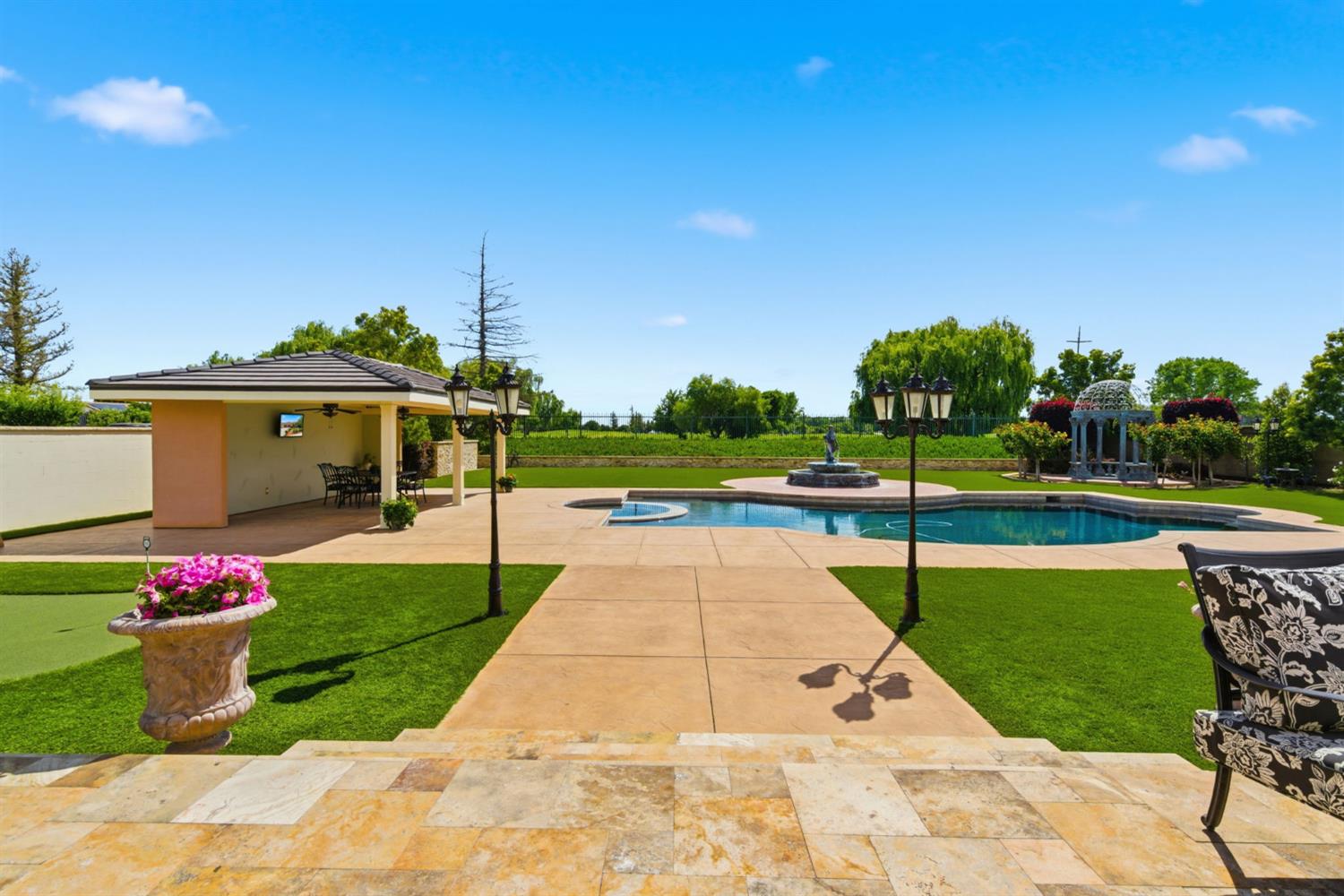 1418 Riverview Circle East, Unit E Ripon, CA 95366 - Photo 55 of 84