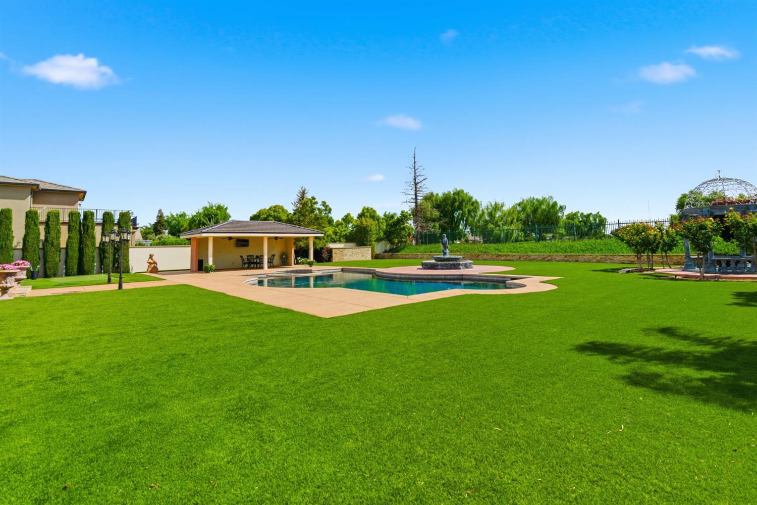 1418 Riverview Circle East, Unit E Ripon, CA 95366 - Photo 63 of 84