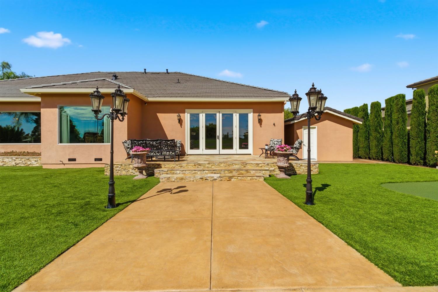 1418 Riverview Circle East, Unit E Ripon, CA 95366 - Photo 64 of 84