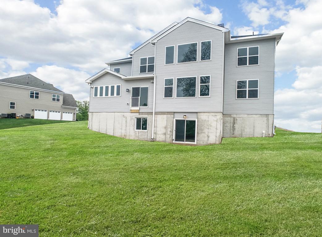 617 Jasmine Lane Warrington, PA 18976 - Photo 66 of 69