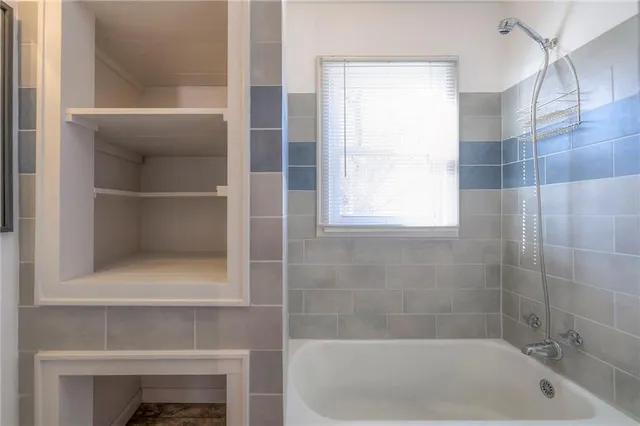 $215,000 | 821 East Lincoln Street, Clinton, MO 64735