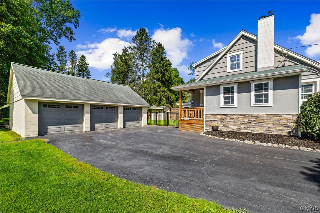 5501 Flanagan Road Marcy, NY 13403 - Photo 3 of 49 Gallery Image 3