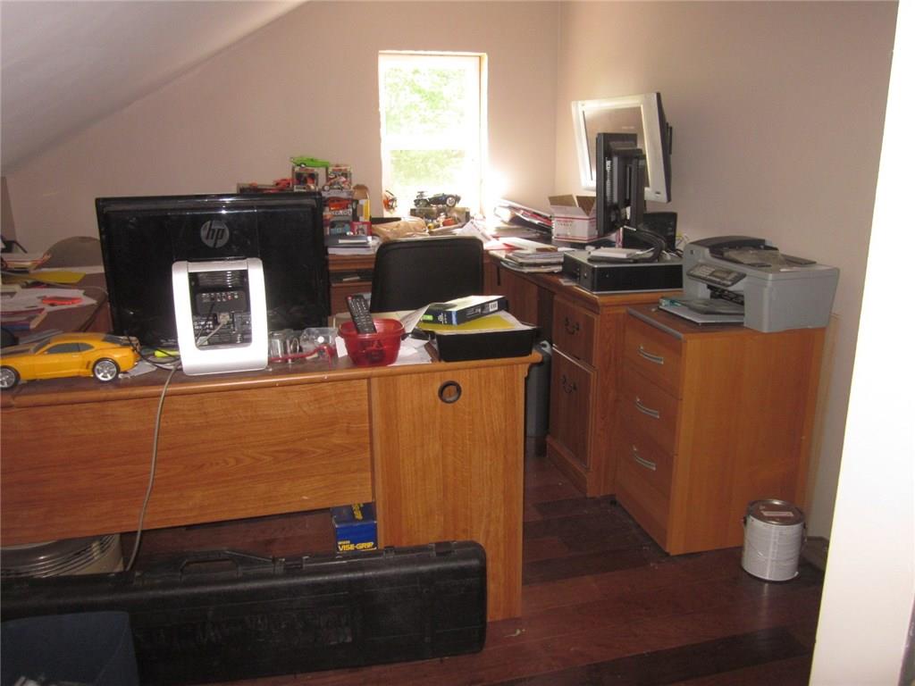 5750 East Base Road Columbus, IN 47203 - Photo 26 of 35 Gallery Image 26