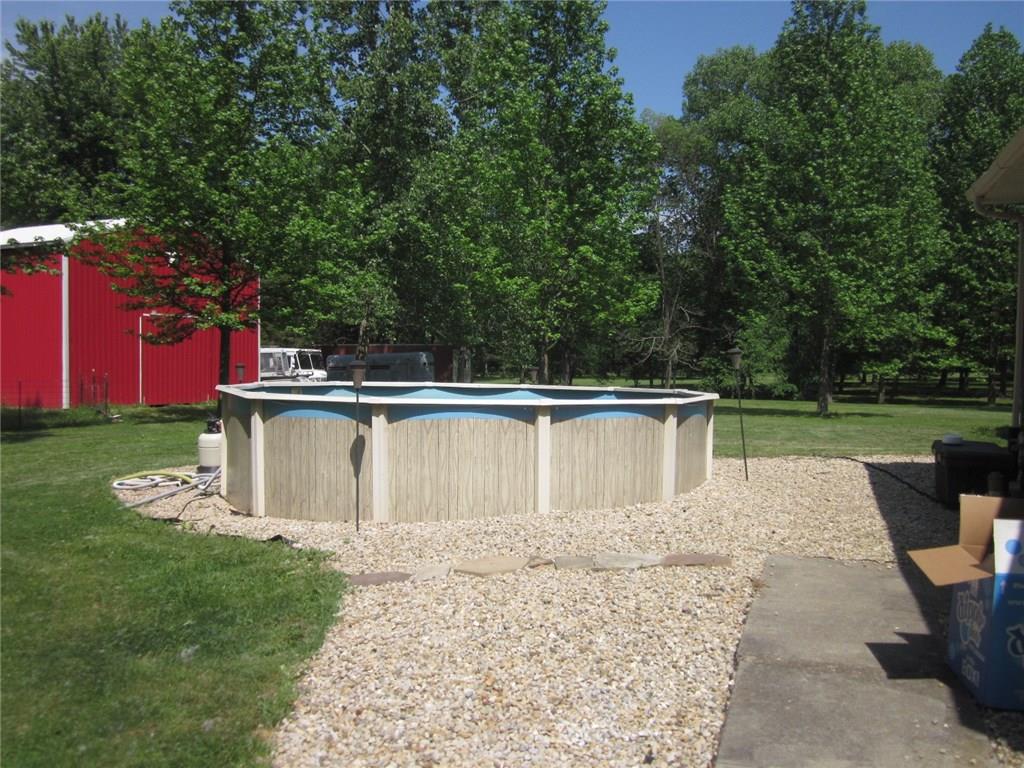 5750 East Base Road Columbus, IN 47203 - Photo 29 of 35 Gallery Image 29