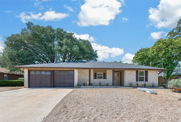 $2,195 | 503 Lakeway Drive, Georgetown, TX 78628