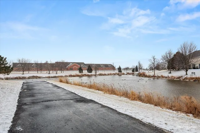 $314,900 | 2205 Pembridge Lane, Joliet, IL 60431