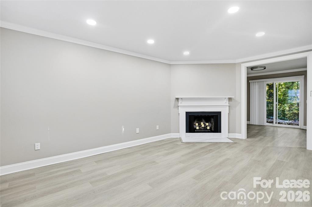6022 Heath Valley Road Charlotte, NC 28210 - Photo 4 of 23 Gallery Image 4