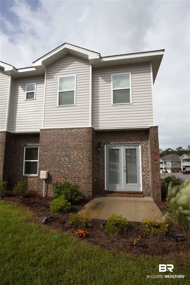 31172 C Thicket Way Daphne, AL 36527 - Photo 2 of 26 Back Patio