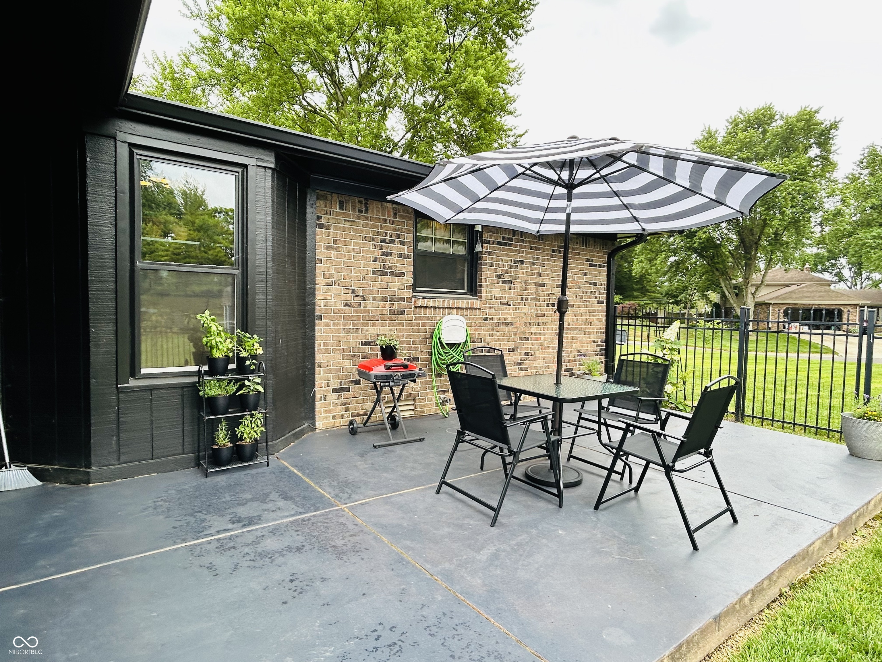 490 Valley Way Road Greenwood, IN 46142 - Photo 41 of 42 Gallery Image 41