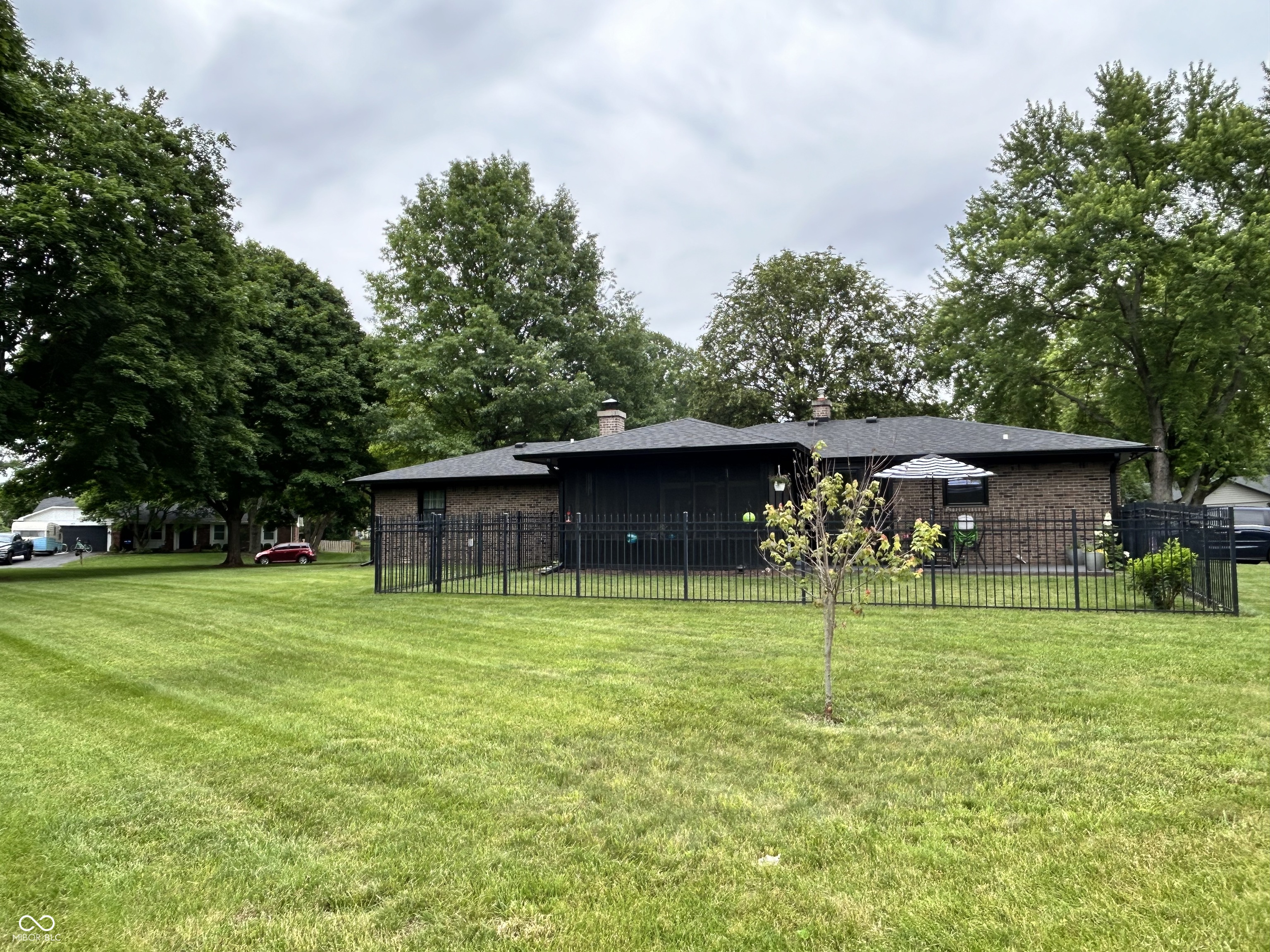 490 Valley Way Road Greenwood, IN 46142 - Photo 5 of 42 Gallery Image 5