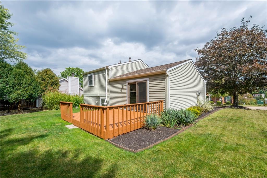 226 Briar Path Imperial, PA 15126 - Photo 28 of 33 a view of a house with backyard and garden