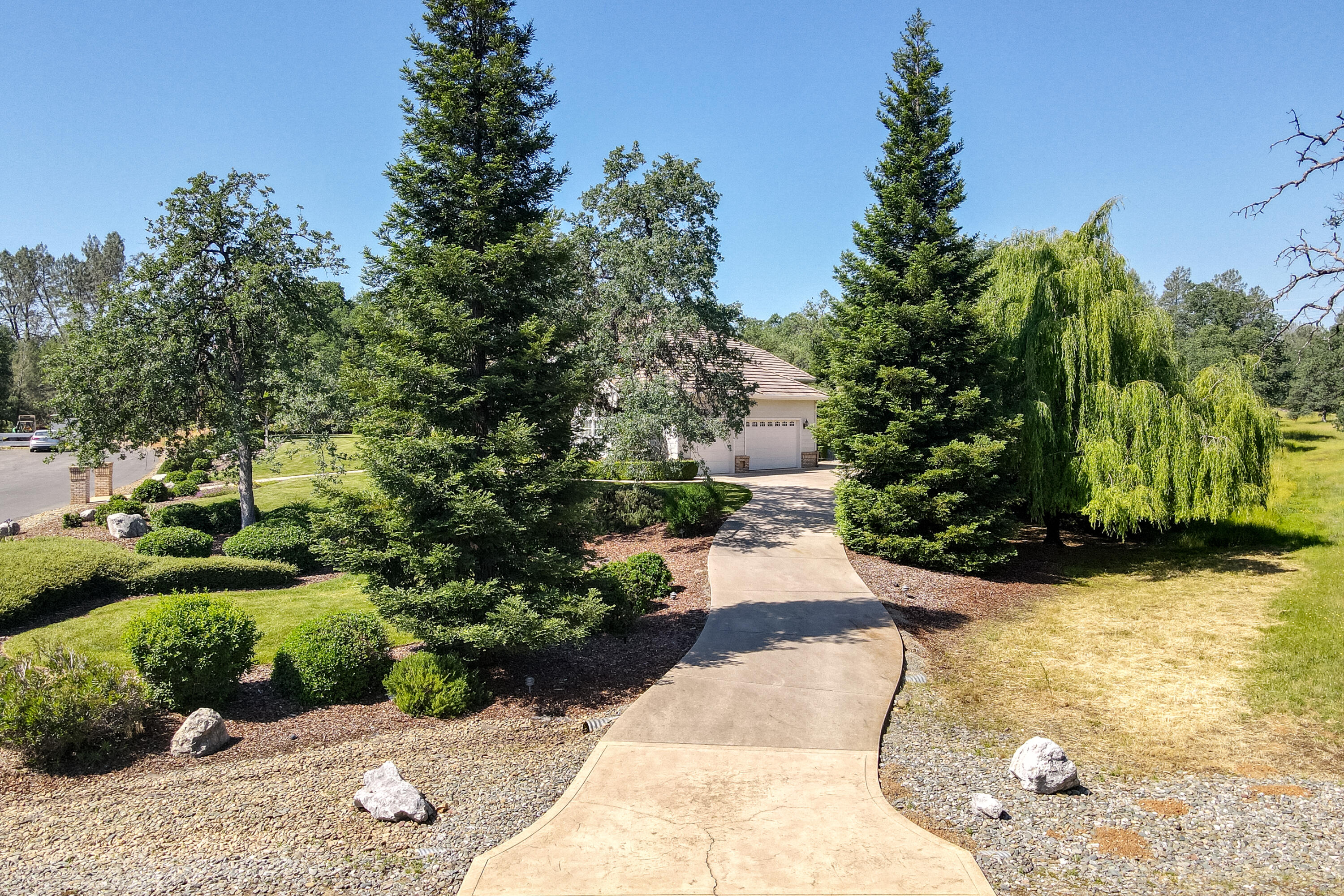 13096 Tierra Heights Road Redding, CA 96003 - Photo 28 of 105 Drone-1