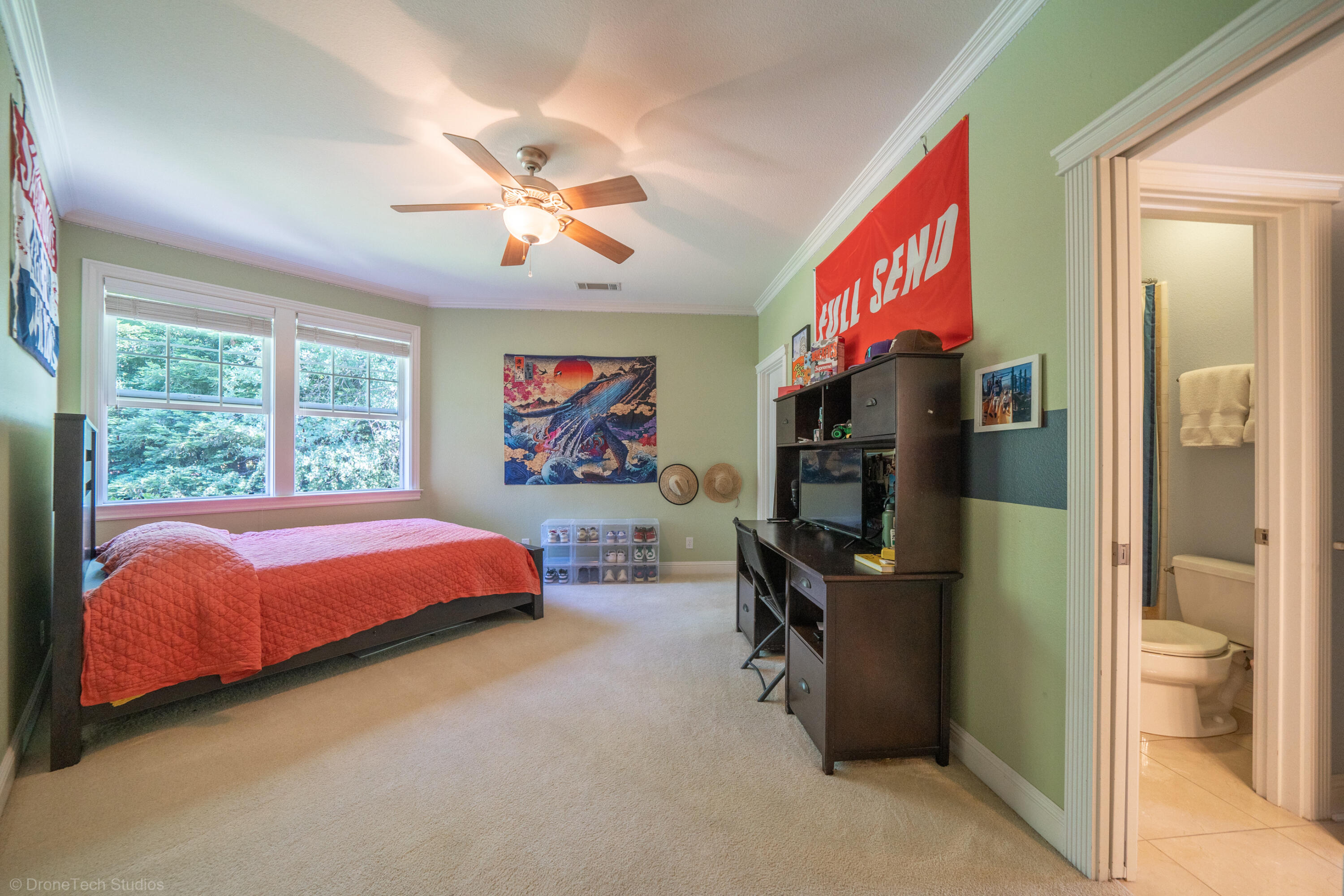 13096 Tierra Heights Road Redding, CA 96003 - Photo 71 of 105 Interior-29