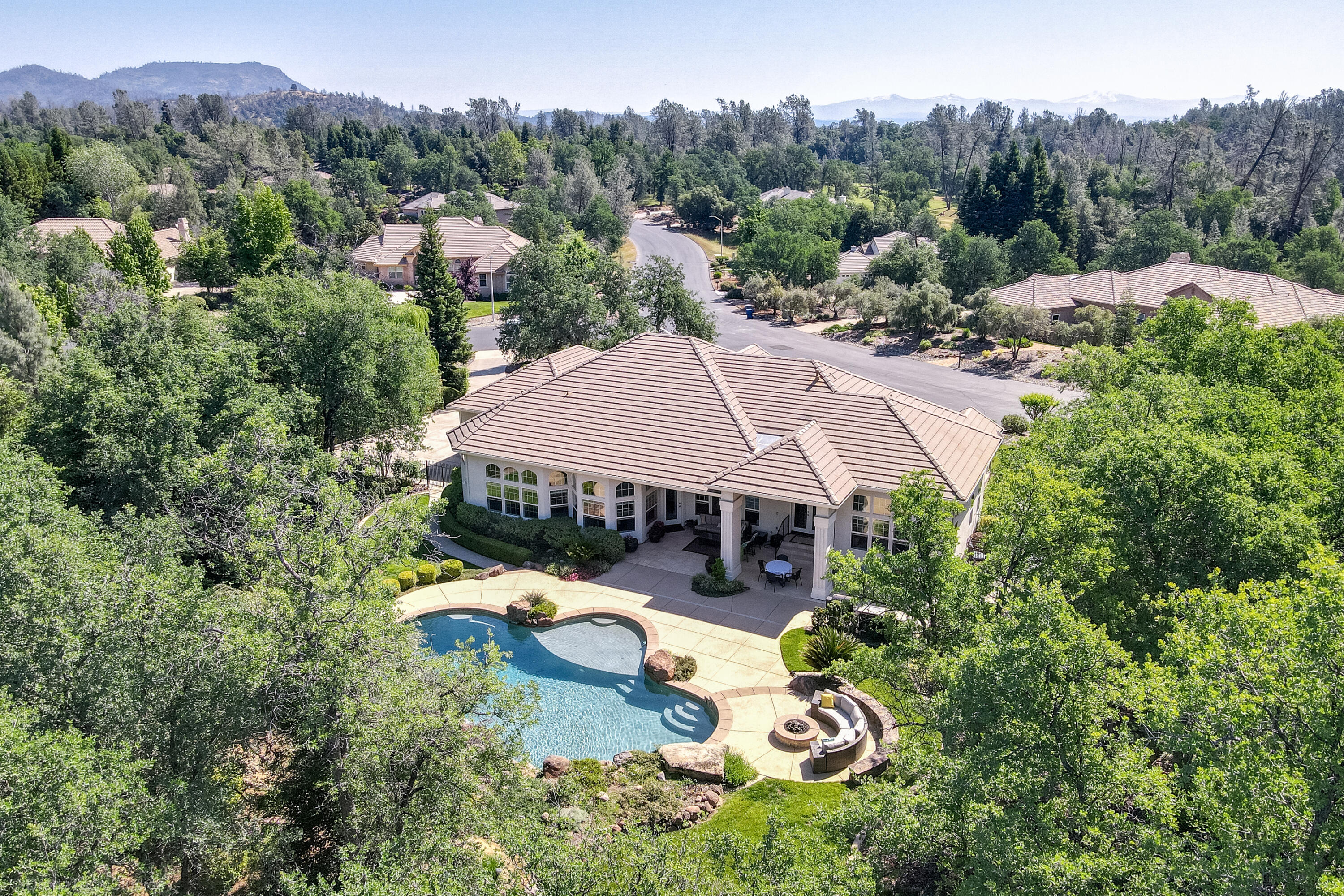 13096 Tierra Heights Road Redding, CA 96003 - Photo 85 of 105 Drone-24