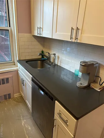 $399,000 | 34-10 75th Street, Unit 3L | Jackson Heights
