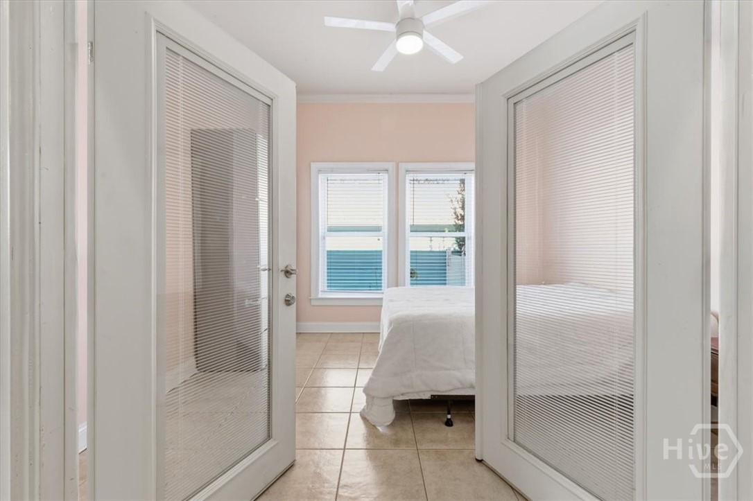 516 West 37th Street Savannah, GA 31415 - Photo 18 of 43 Office/Studio