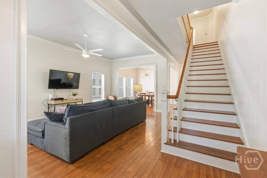 516 West 37th Street Savannah, GA 31415 - Photo 22 of 43 Stairs