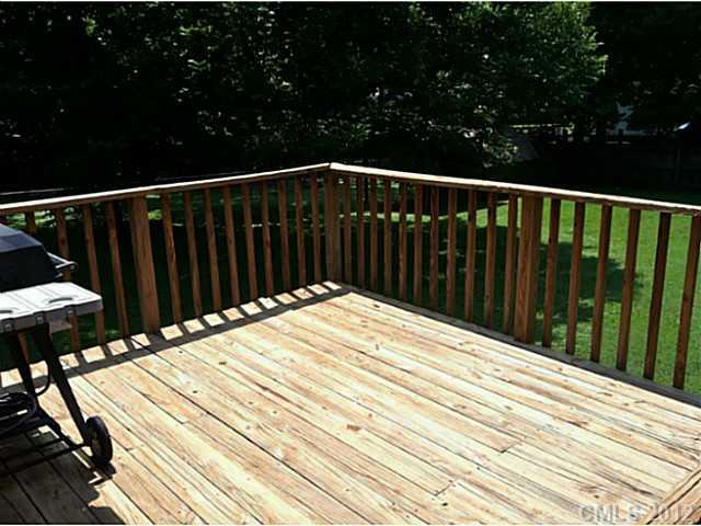 5015 Nevin Road Charlotte, NC 28269 - Photo 14 of 16 Gallery Image 14