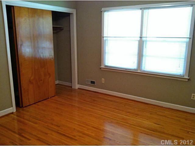 5015 Nevin Road Charlotte, NC 28269 - Photo 7 of 16 Gallery Image 7
