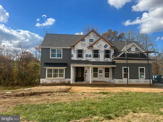 $827,900 | 179 Ellicott Road, Avondale, PA 19311