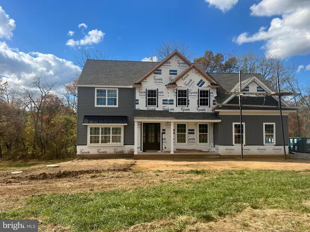 $827,900 | 179 Ellicott Road, Avondale, PA 19311