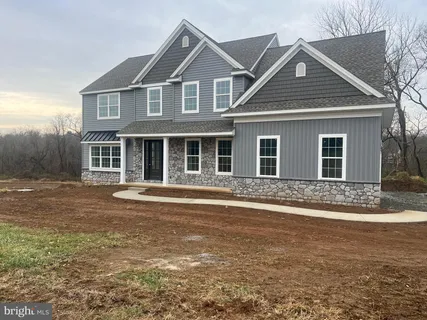 $827,900 | 179 Ellicott Road, Avondale, PA 19311