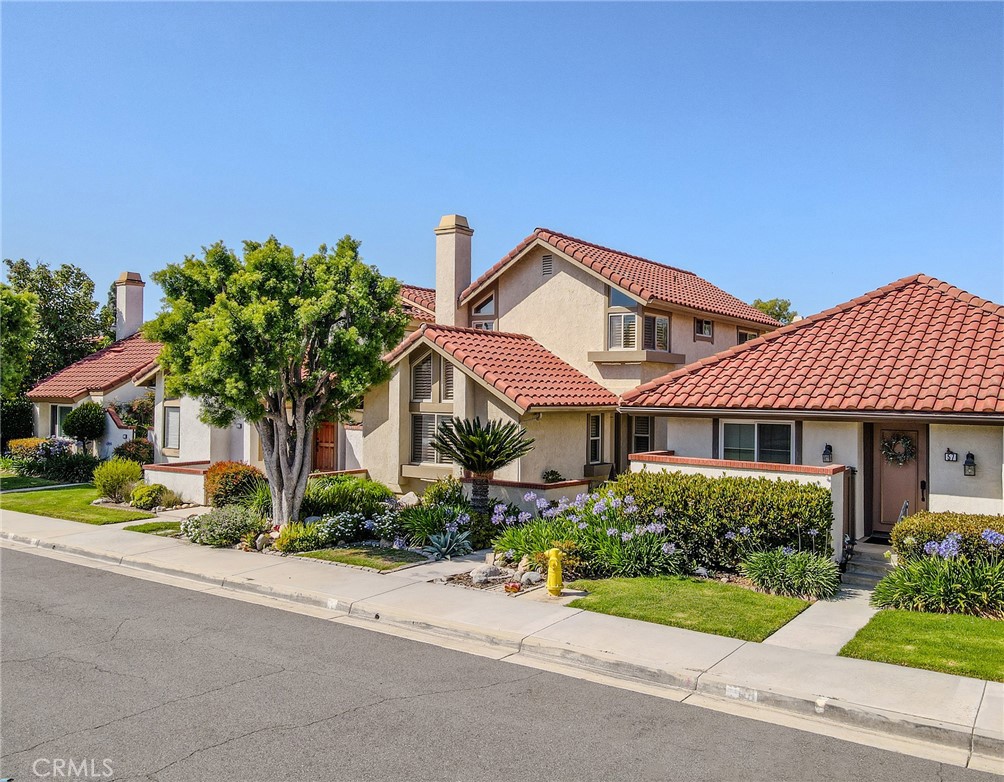 55 Fabriano Irvine, CA 92620 - Photo 27 of 39