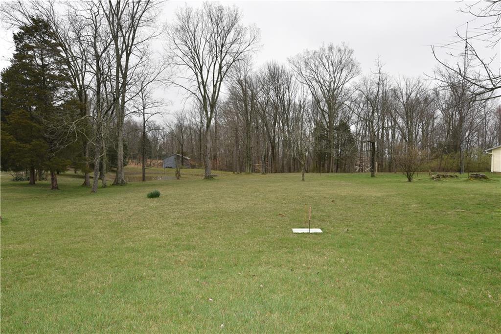 11941 West Sawmill Road Columbus, IN 47201 - Photo 2 of 18